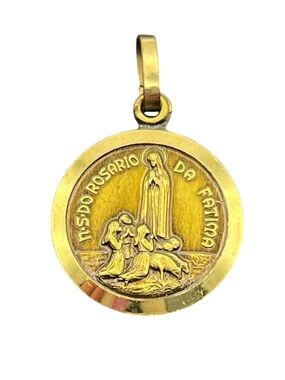 Catholic Our Lady of the Rosary of Fatima Virgin Mary gold tone pendant vintage